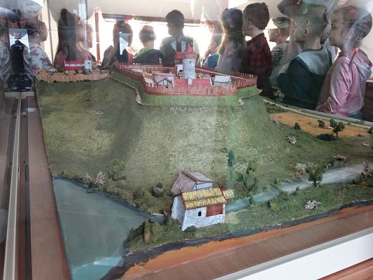  Grafika #8: Wycieczka kl. I i 6-latków do Muzeum w Lęborku