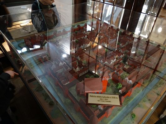  Grafika #12: Wycieczka kl. I i 6-latków do Muzeum w Lęborku