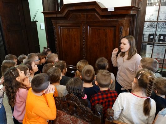  Grafika #31: Wycieczka kl. I i 6-latków do Muzeum w Lęborku