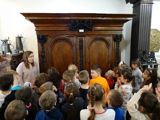  Grafika #16: Wycieczka kl. I i 6-latków do Muzeum w Lęborku