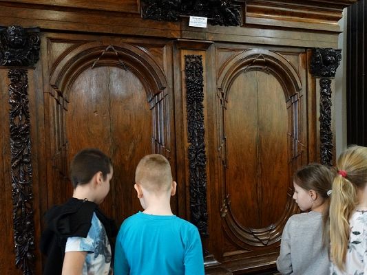  Grafika #18: Wycieczka kl. I i 6-latków do Muzeum w Lęborku