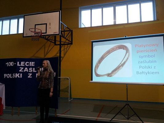 Grafika #6: 100 lat Zaślubin Polski z morzem