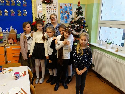 Grafika #18: Wigilie klasowe