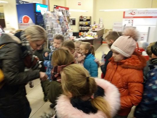 Grafika #8: Wyjazd na pocztę i do MBP w Lęborku