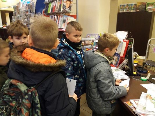 Grafika #12: Wyjazd na pocztę i do MBP w Lęborku