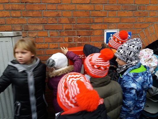 Grafika #43: Wyjazd na pocztę i do MBP w Lęborku