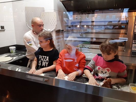  Grafika #9: Wyjazd mikołajkowy kl.IV