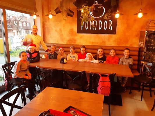  Grafika #25: Wyjazd mikołajkowy kl.IV