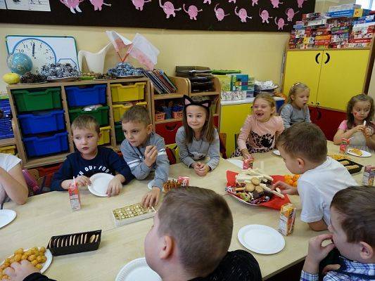  Grafika #26: Andrzejki w oddziałach przedszkolnych