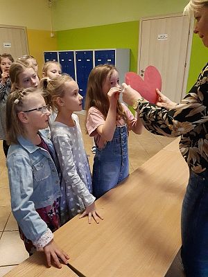  Grafika #17: Andrzejki w klasach I-III