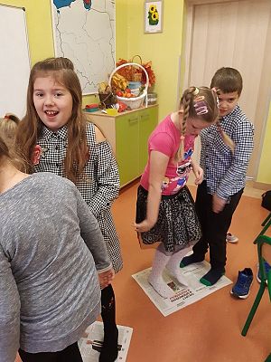  Grafika #34: Andrzejki w klasach I-III