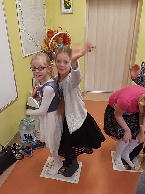  Grafika #38: Andrzejki w klasach I-III