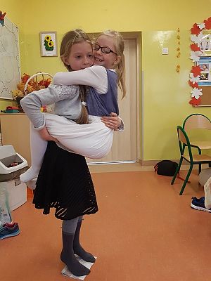  Grafika #40: Andrzejki w klasach I-III