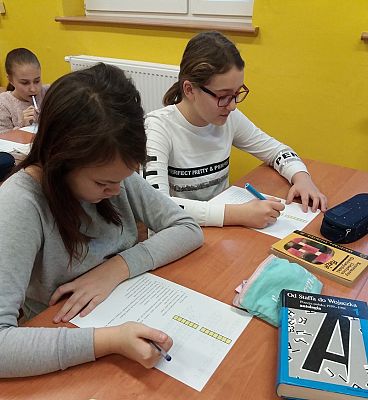  Grafika #7: Ogólnopolska akcja pt. Podaruj wiersz