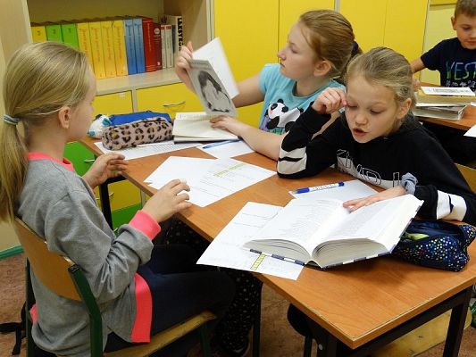  Grafika #14: Ogólnopolska akcja pt. Podaruj wiersz