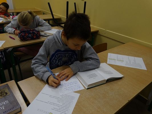  Grafika #28: Ogólnopolska akcja pt. Podaruj wiersz