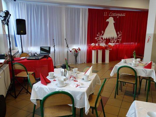  Grafika #9: 101 rocznica odzyskania niepodległości przez Polskę