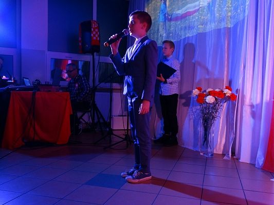  Grafika #42: 101 rocznica odzyskania niepodległości przez Polskę