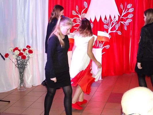  Grafika #62: 101 rocznica odzyskania niepodległości przez Polskę