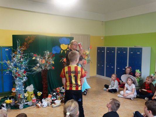  Grafika #28: Dzień Głośnego Czytania 2019