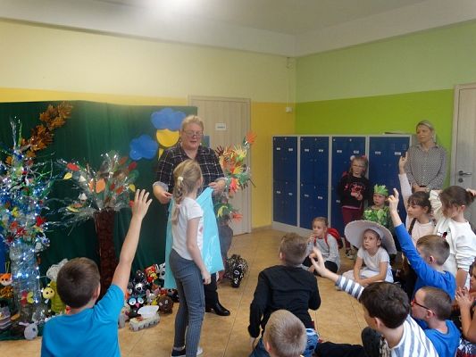  Grafika #29: Dzień Głośnego Czytania 2019