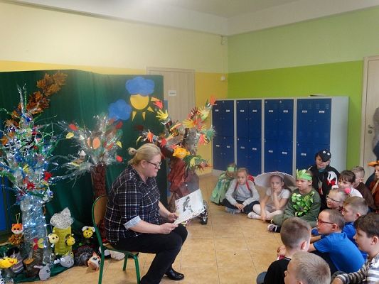  Grafika #31: Dzień Głośnego Czytania 2019