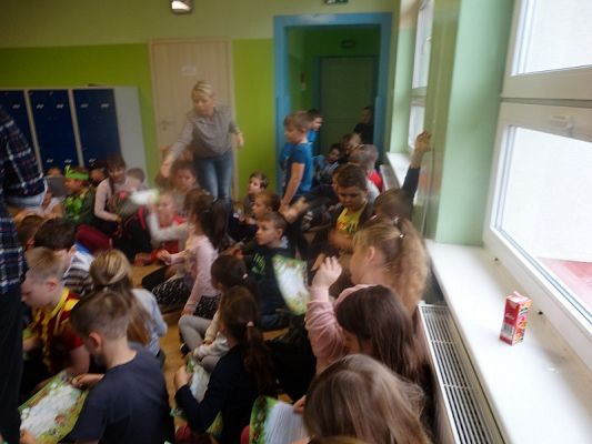  Grafika #39: Dzień Głośnego Czytania 2019