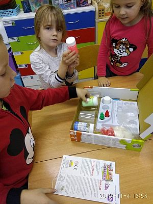  Grafika #9: Zajęcia laboratoryjne w oddziale przedszkolnym