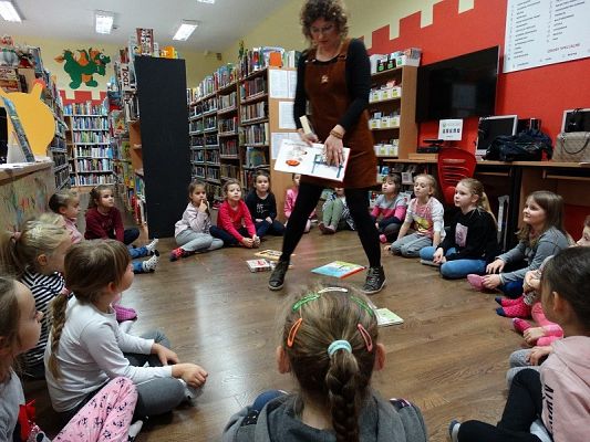  Grafika #5: Wizyta w MBP w Lęborku