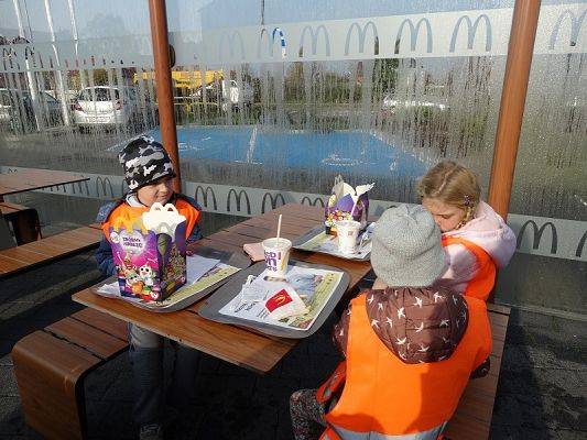  Grafika #16: Wizyta w MBP w Lęborku