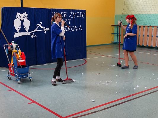  Grafika #11: Dzień Edukacji Narodowej