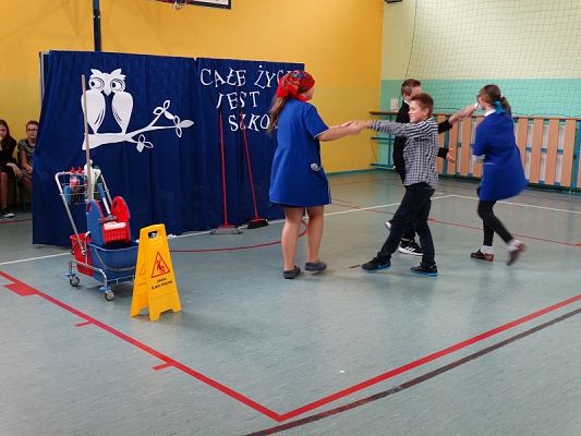  Grafika #18: Dzień Edukacji Narodowej