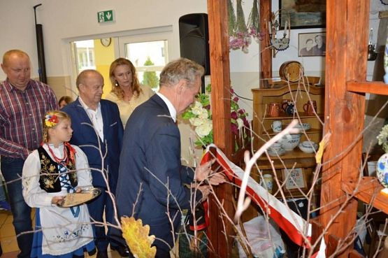  Grafika #16: Otwarcie Izby Regionalnej