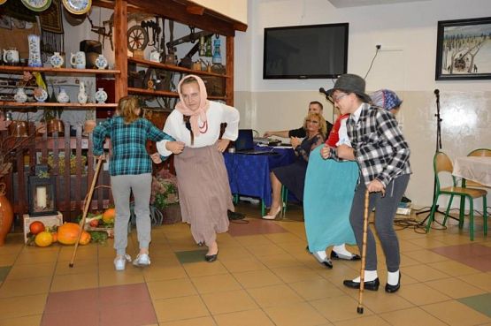  Grafika #23: Otwarcie Izby Regionalnej