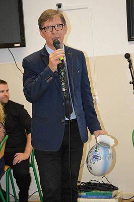  Grafika #25: Otwarcie Izby Regionalnej