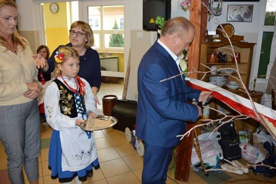  Grafika #64: Otwarcie Izby Regionalnej