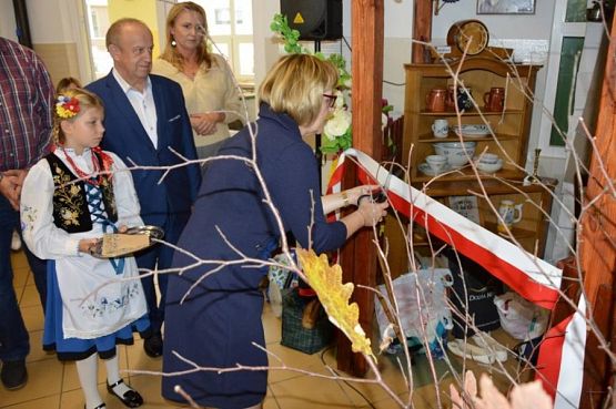  Grafika #68: Otwarcie Izby Regionalnej