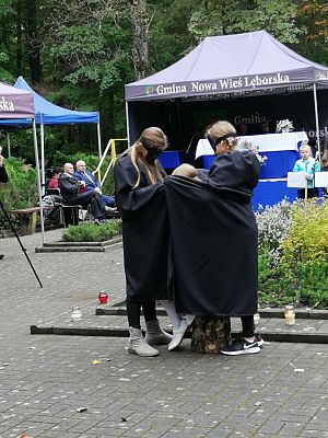 Grafika #2: Uroczystości w Krępie Kaszubskiej