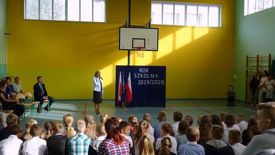  Grafika #0: Rozpoczęcie roku szkolnego 2019/2020