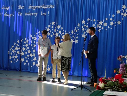  Grafika #84: Zakończenie roku szkolnego 2018/2019