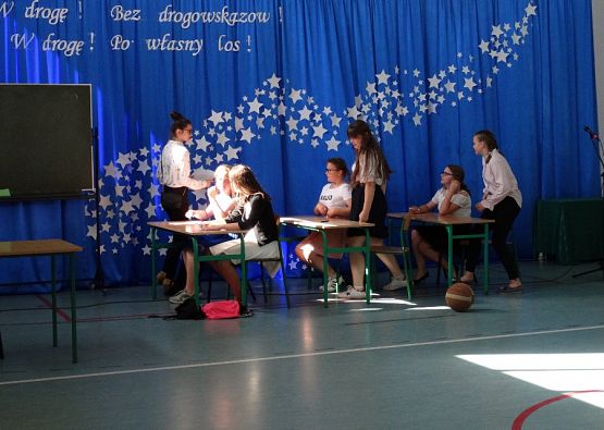  Grafika #10: Zakończenie roku szkolnego 2018/2019