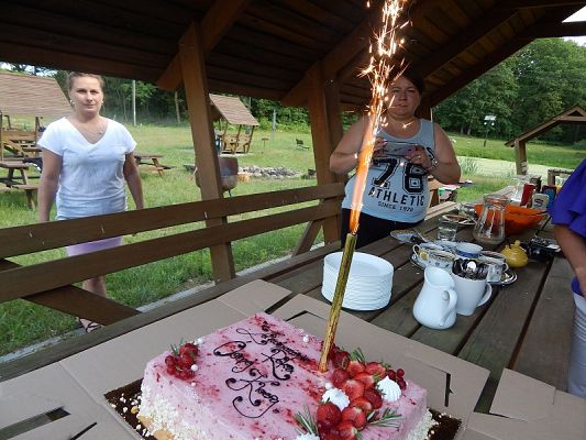  Grafika #14: Pożegnanie klasy VIII z wychowawcą