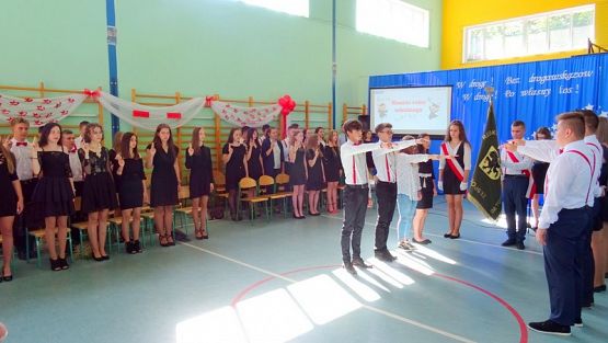  Grafika #7: Zakończenie roku - klasa 8 i III GIM