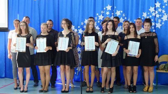  Grafika #49: Zakończenie roku - klasa 8 i III GIM