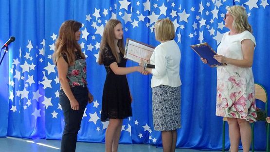  Grafika #72: Zakończenie roku - klasa 8 i III GIM