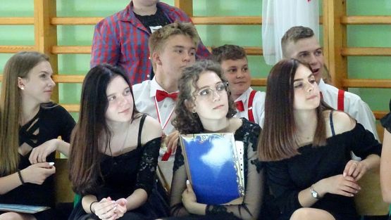  Grafika #53: Zakończenie roku - klasa 8 i III GIM