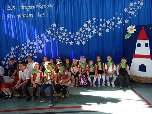 Grafika #0: Pożegnanie roku szkolnego 2018/2019 przez oddziały przedszkolne