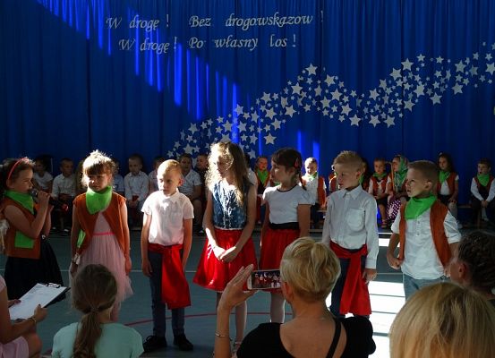 Grafika #5: Pożegnanie roku szkolnego 2018/2019 przez oddziały przedszkolne