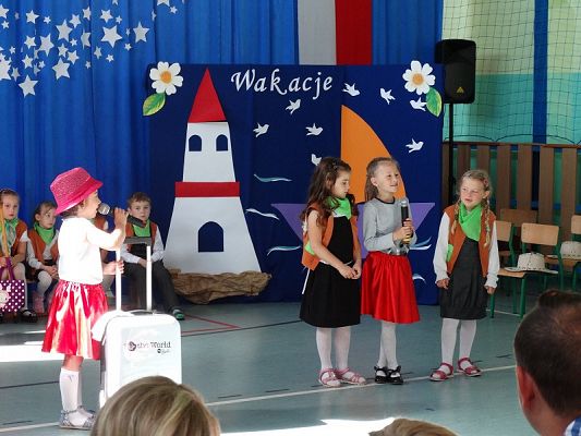 Grafika #32: Pożegnanie roku szkolnego 2018/2019 przez oddziały przedszkolne