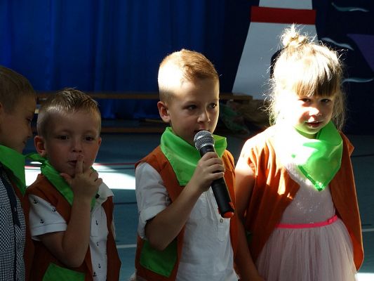 Grafika #1: Pożegnanie roku szkolnego 2018/2019 przez oddziały przedszkolne